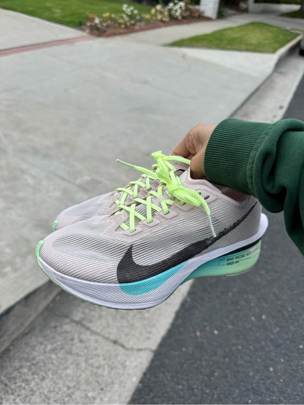 Nike Women's Vaporfly 4 Size 5